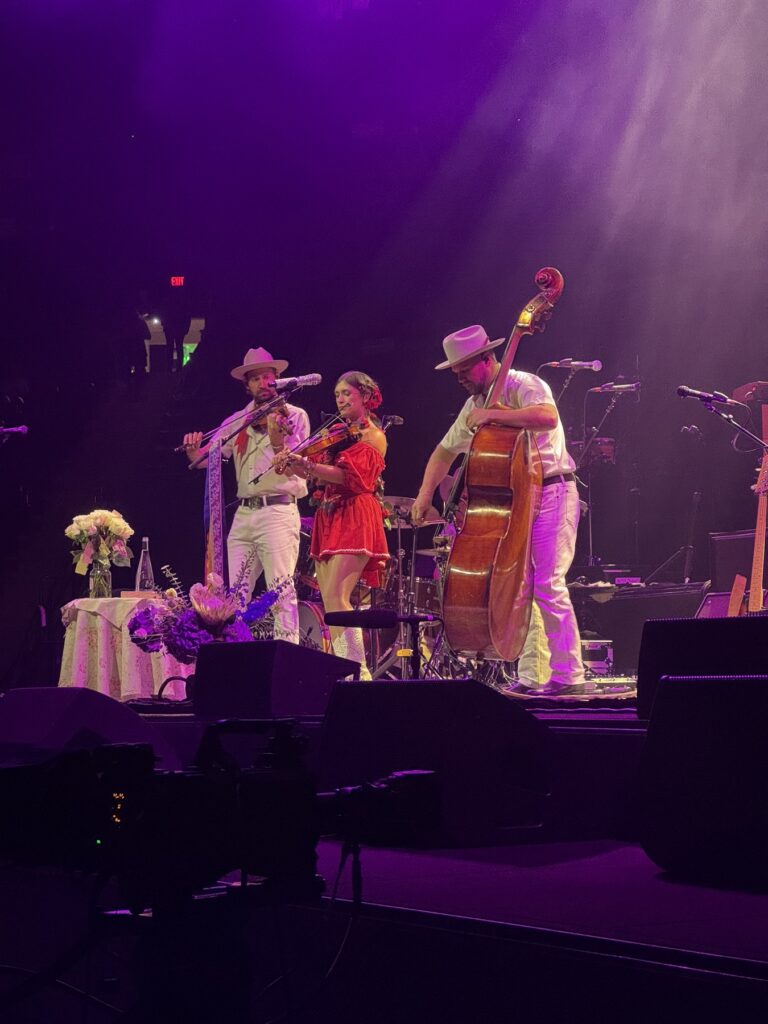 Mumford & Sons at Rogers Arena in Vancouver, June 2, 2026