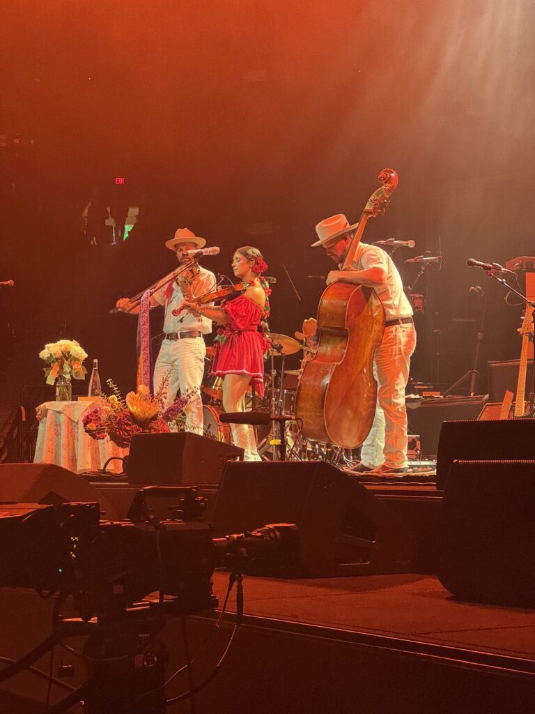Mumford & Sons at Rogers Arena in Vancouver, June 2, 2026