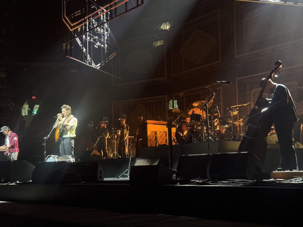 Mumford & Sons at Rogers Arena in Vancouver, June 2, 2026