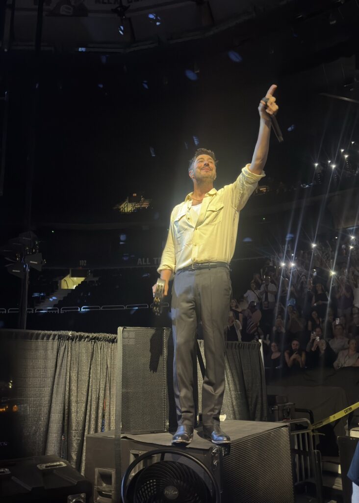 Mumford & Sons at Rogers Arena in Vancouver, June 2, 2026