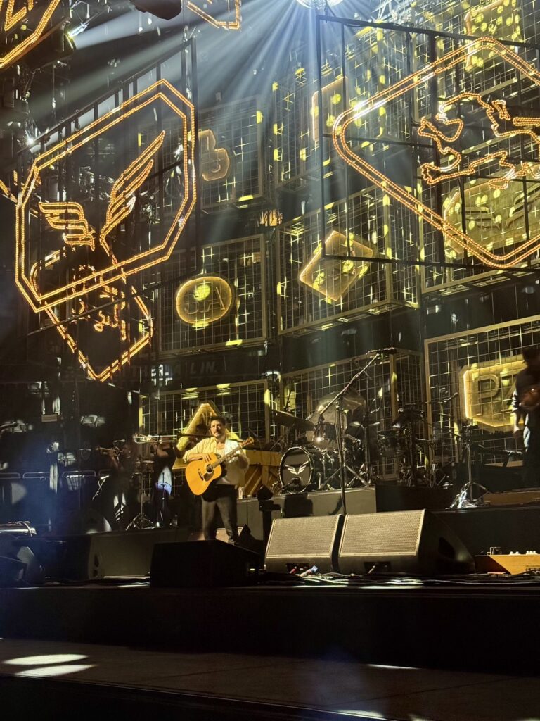 Mumford & Sons at Rogers Arena in Vancouver, June 2, 2026