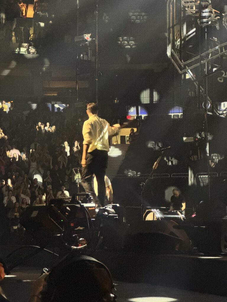 Mumford & Sons at Rogers Arena in Vancouver, June 2, 2026